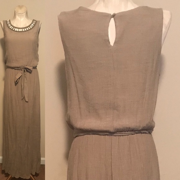 Cato Dresses & Skirts - CATO Size M Beige Maxi Dress